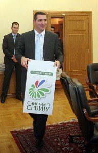 Ministarstvo je obezbedilo 30 hiljada kutija za razdavajnje papira, koje će najpre biti postavljene u svim kancelarijama državnih organa