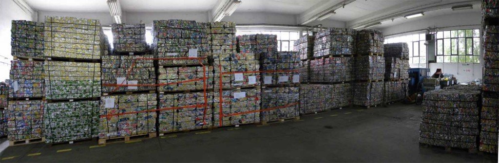 Skladište limenki za reciklažu