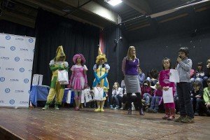 Katarina Đjurić koordinator za komunikacije i odnose s javnošću kompanije tetra pak i dobitnici nagrada Katarina Đjurić koordinator za komunikacije i odnose s javnošću kompanije tetra pak i dobitnici nagrada