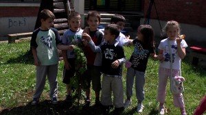 nagrađena su tri obdaništa i isto toliko osnovnih škola, koje su pobedile u takmičenju za najbolji herbarijum