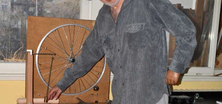 Akademik Veljko Milković već godinama dokazuje da postoji nešto savršenije od točka