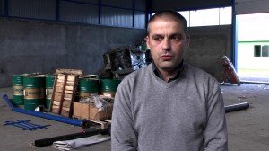 Vojislav Stanković – Direktor Ekostar Pak-a. Ekostar Pak pruža svoje usluge svim Zakonskim obveznicima, a to su proizvođači, uvoznici, pakeri/punionici i isporučioci robe široke potrošnje upakovane u ambalažu, koja se proizvodi ili uvozi, a plasira na teritoriji Republike Srbije.