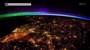 E ANTARTIC SKIES IN THE SOUTHERN HEMISPHERES