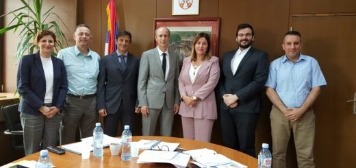 Članovi upravnog odbora petogodišnjeg razvojnog programa podrške razvoju infrastrukture u oblasti zaštite životne sredine EISP