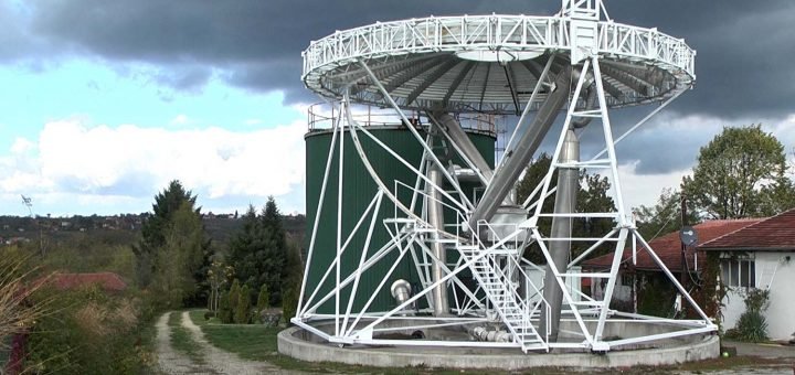 Prva solarna toplana u Srbiji dr Petrovića u Badnjevcu